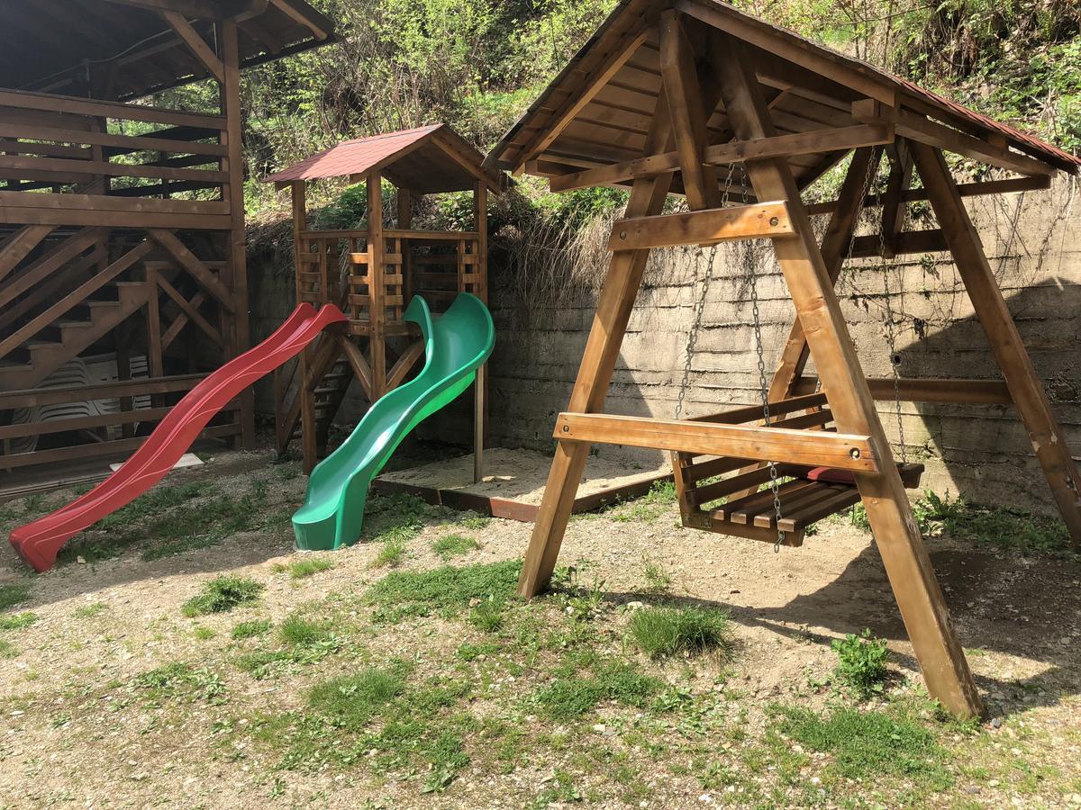 Rodna Cabana Bradul מראה חיצוני תמונה